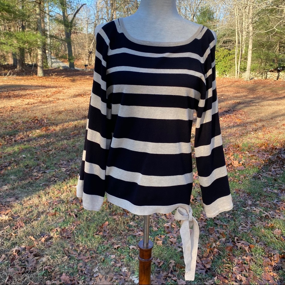 BOSTON PROPER TOP BLACK TAN COLD SHOULDER TIE Size M